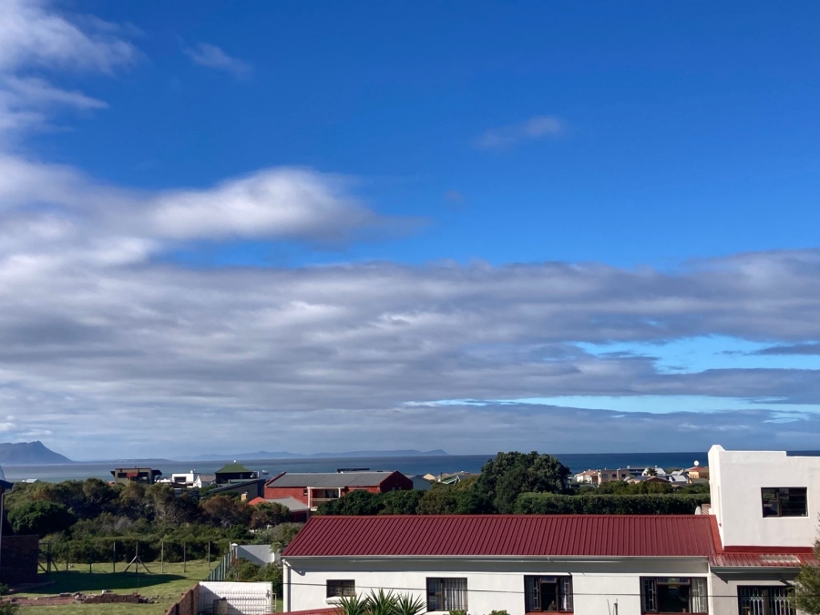 3 Bedroom Property for Sale in Bettys Bay Western Cape